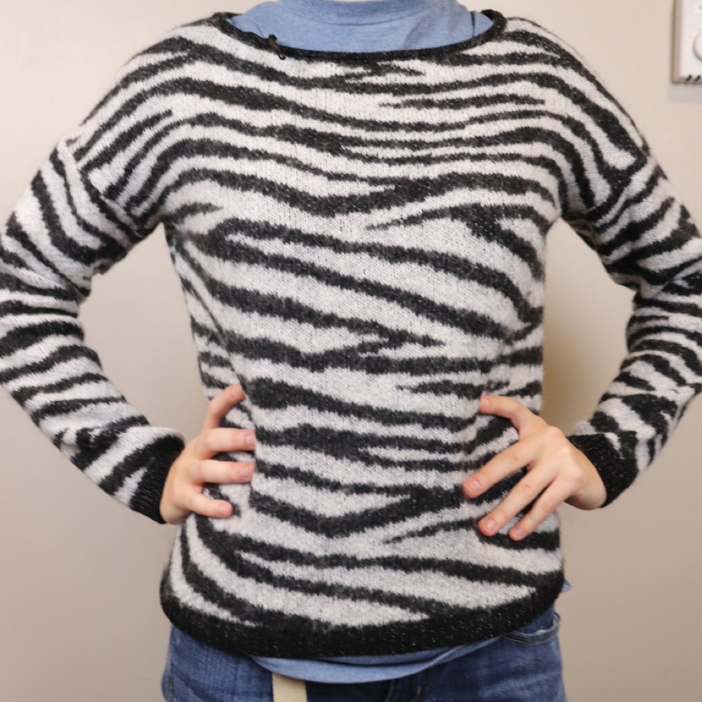 Elsamanda Zebra print fuzzy mohair blend sweater Med Italy black white cozy soft